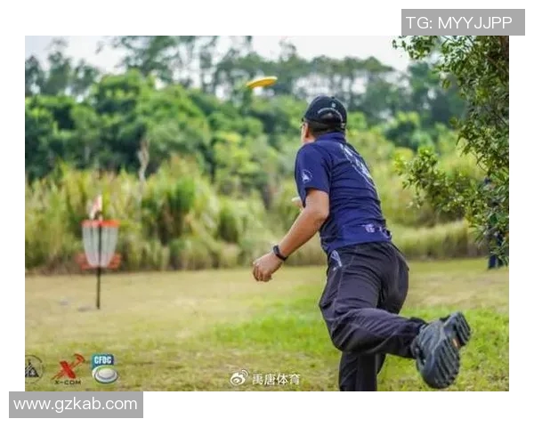 成都飞盘队与杭州飞盘队速度对比赛后分析与战术探讨