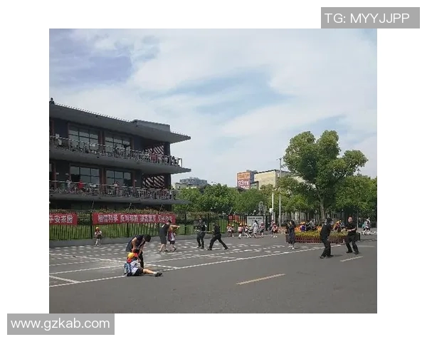 杭州乒乓球队的防反技战术解析与深度剖析